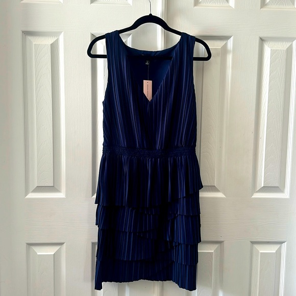 Silk pleated blue party dress - Picture 1 of 5